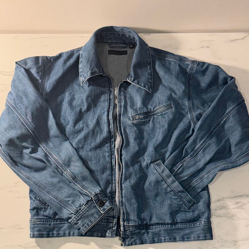 Uniqlo Men's Boxy Blue Denim Shirt Jacket